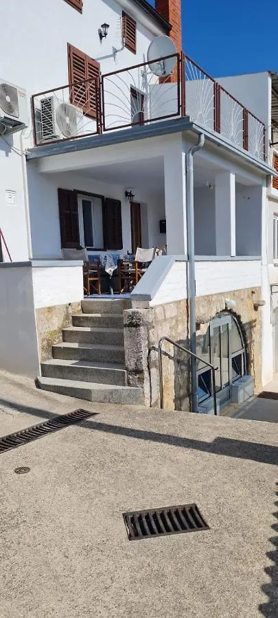 Apartman Lucija Punat 0*,  Croatia